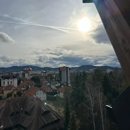 Quattro Due Pogled *